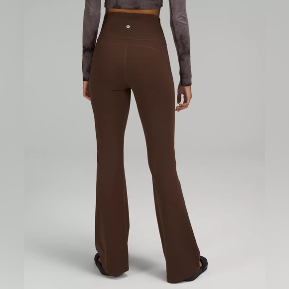 ❤️Lululemon Groove Super-High-Rise Flared Pant Nulu - Picture 4 of 5
